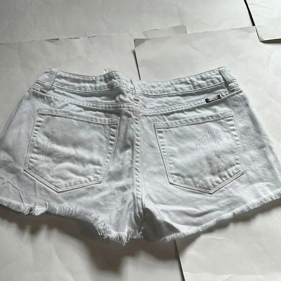 Kancan white distressed denim shorts size medium (26-27 waist) - Picture 5 of 7